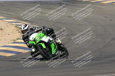 media/Mar-28-2022-Superbike Trackdays (Mon) [[b8603d0f67]]/Open Track Time/Turns 9 and 10/